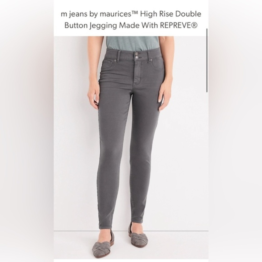 “Maurice’s” 24w Short Grey Jeggings